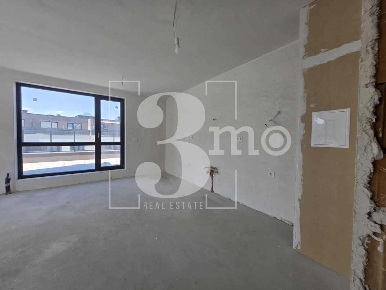 „3mo“ недвижими имоти продава двустаен апартамент, находящ се в ж.к. Дружба 2 - 0