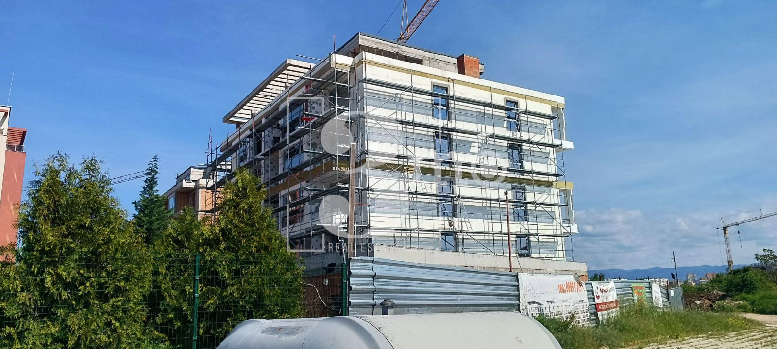 Продава двустаен апартамент в нова сграда в кв. Модерно предградие, гр. София - 0
