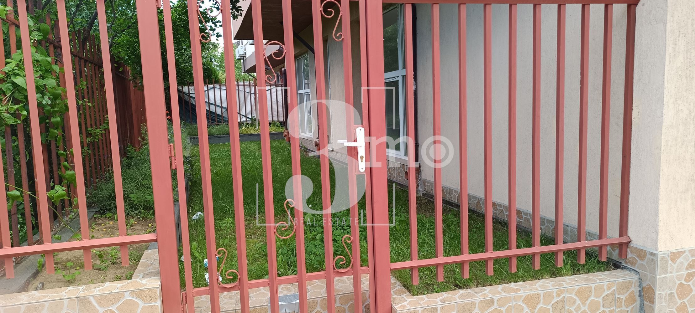 Магазин за отдаване под наем на партер в ж.к. Люлин център, гр. София-0 Магазин за отдаване под наем на партер в ж.к. Люлин център, гр. София - 0