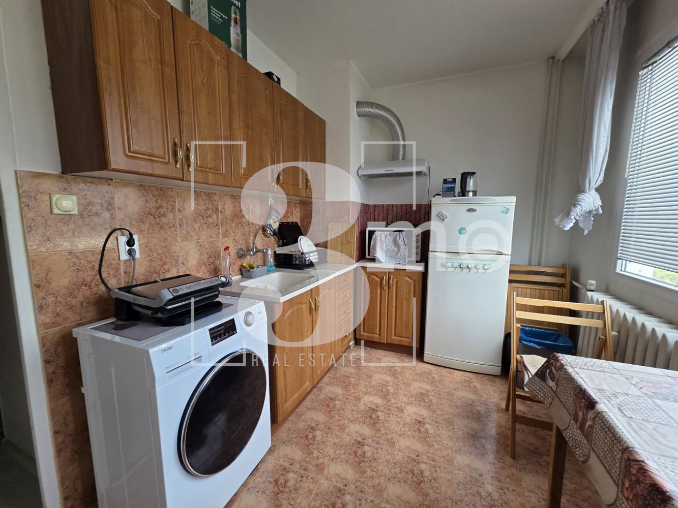 3mo Амалтея продава слънчева гарсониера в ж.к. Люлин 8-0 3mo Амалтея продава слънчева гарсониера в ж.к. Люлин 8 - 0